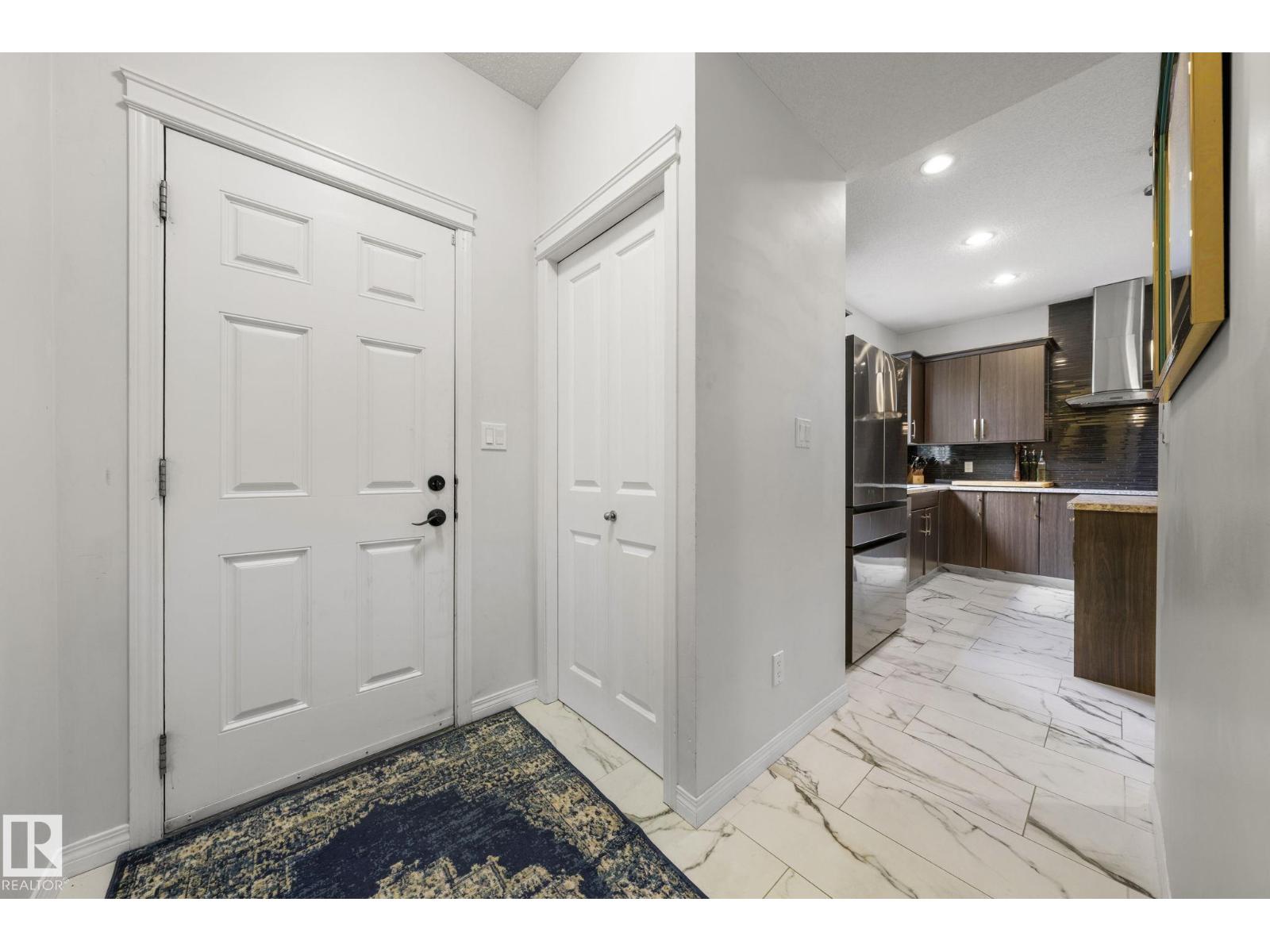 2028 74 ST SW - 22