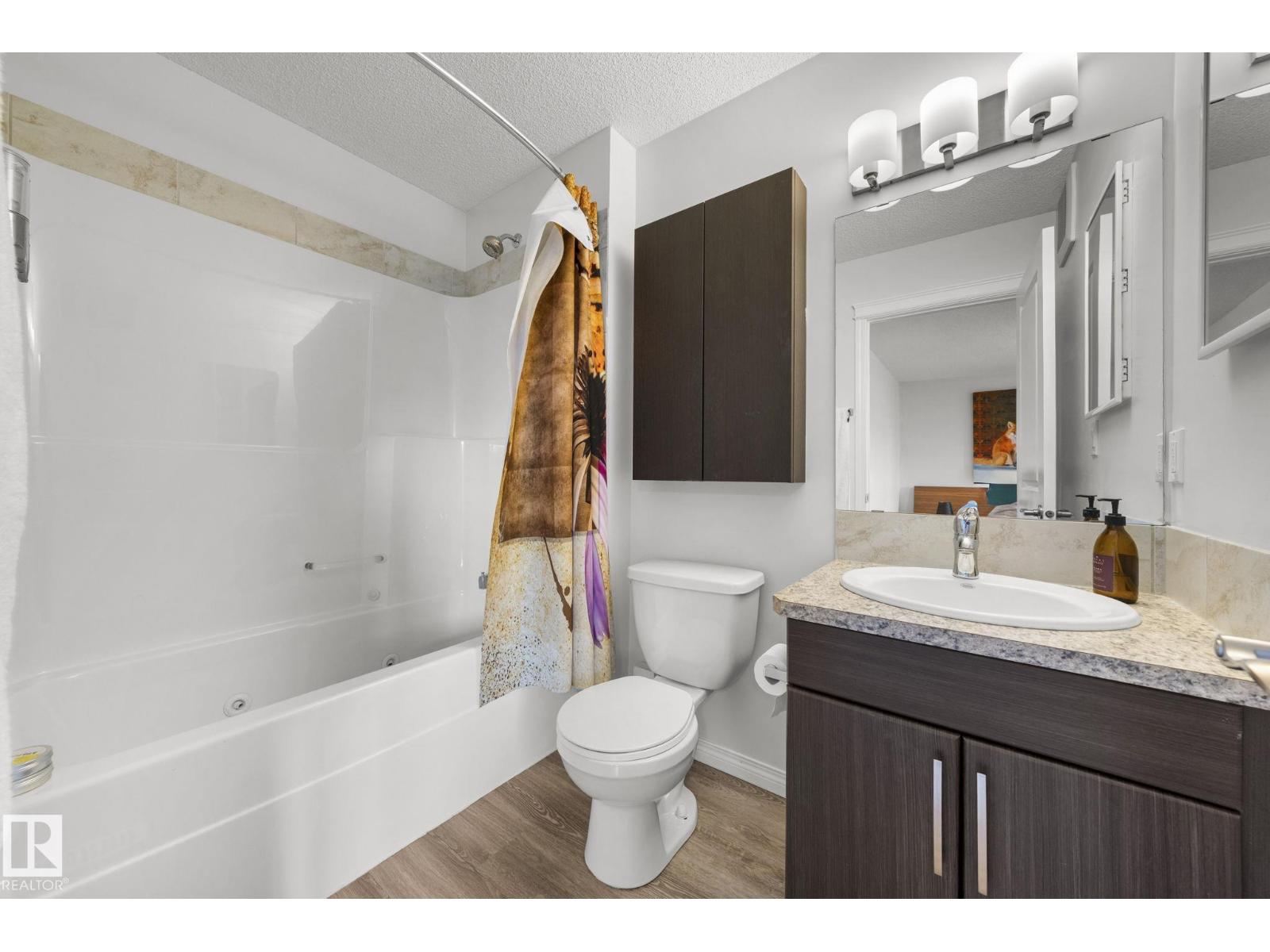 2028 74 ST SW - 36