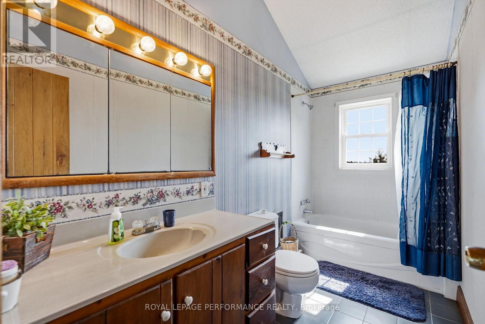 2720 COUNTY 10 ROAD - 23