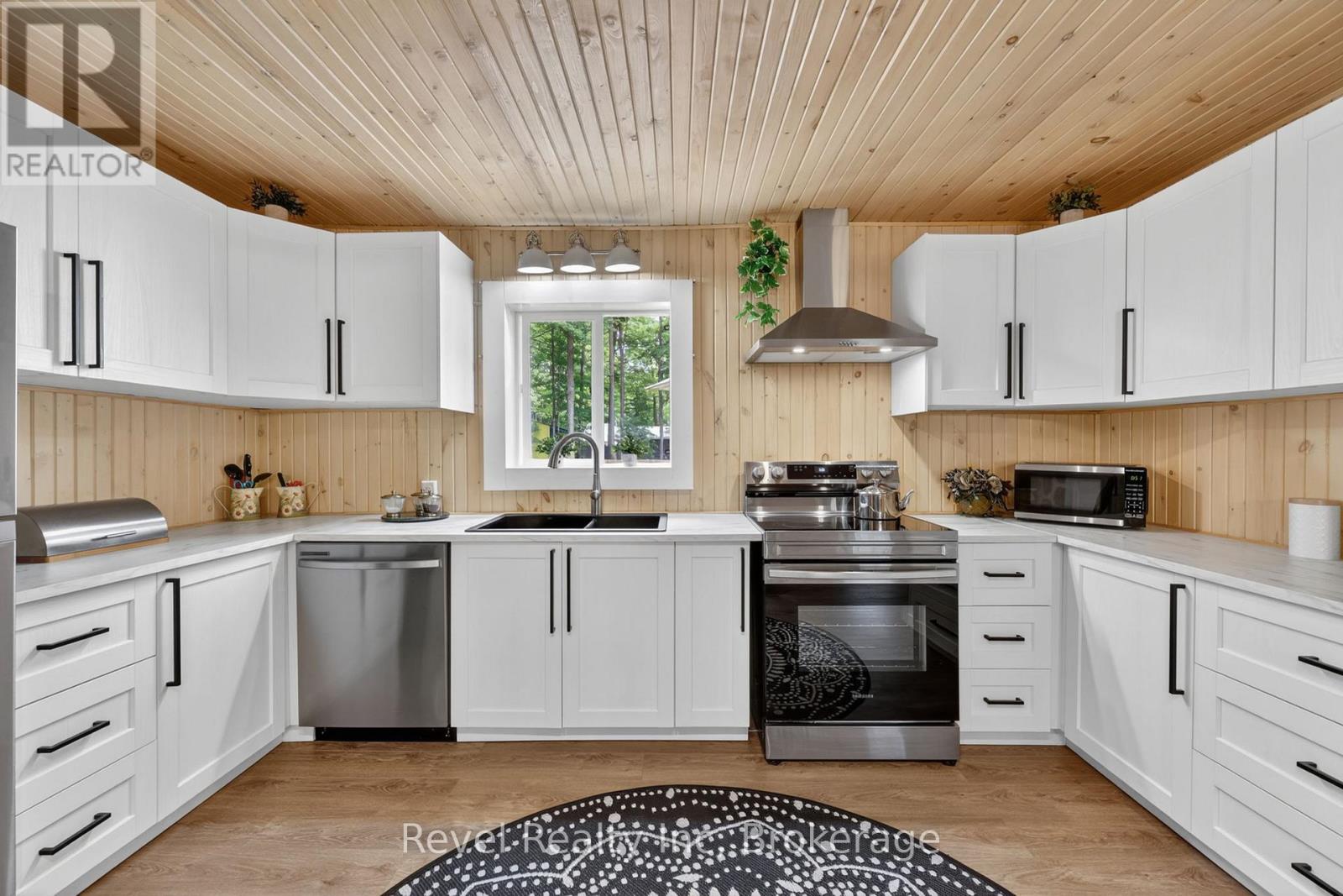 49 WOLFE TRAIL - 7