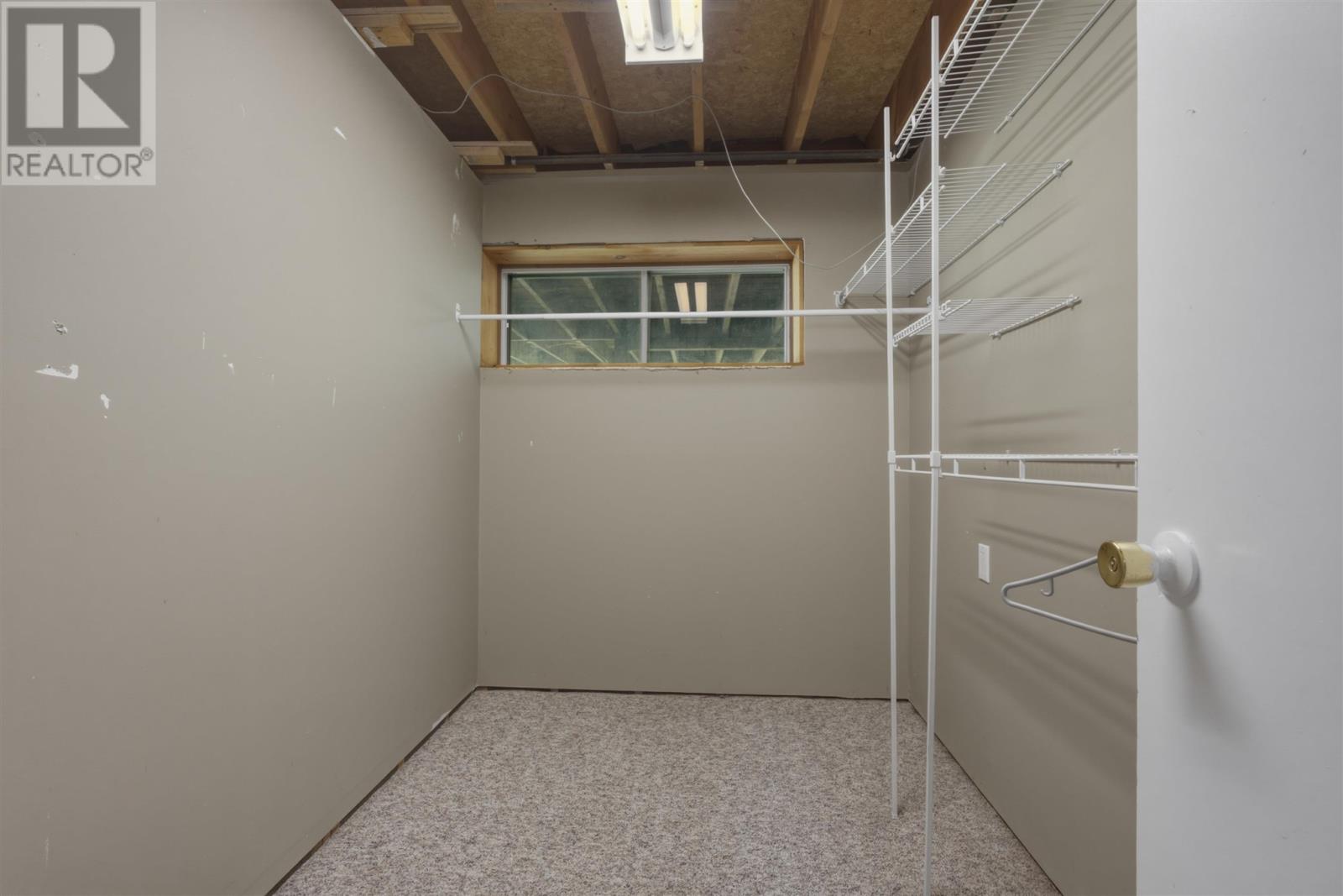 9 Marine DR - Image 29