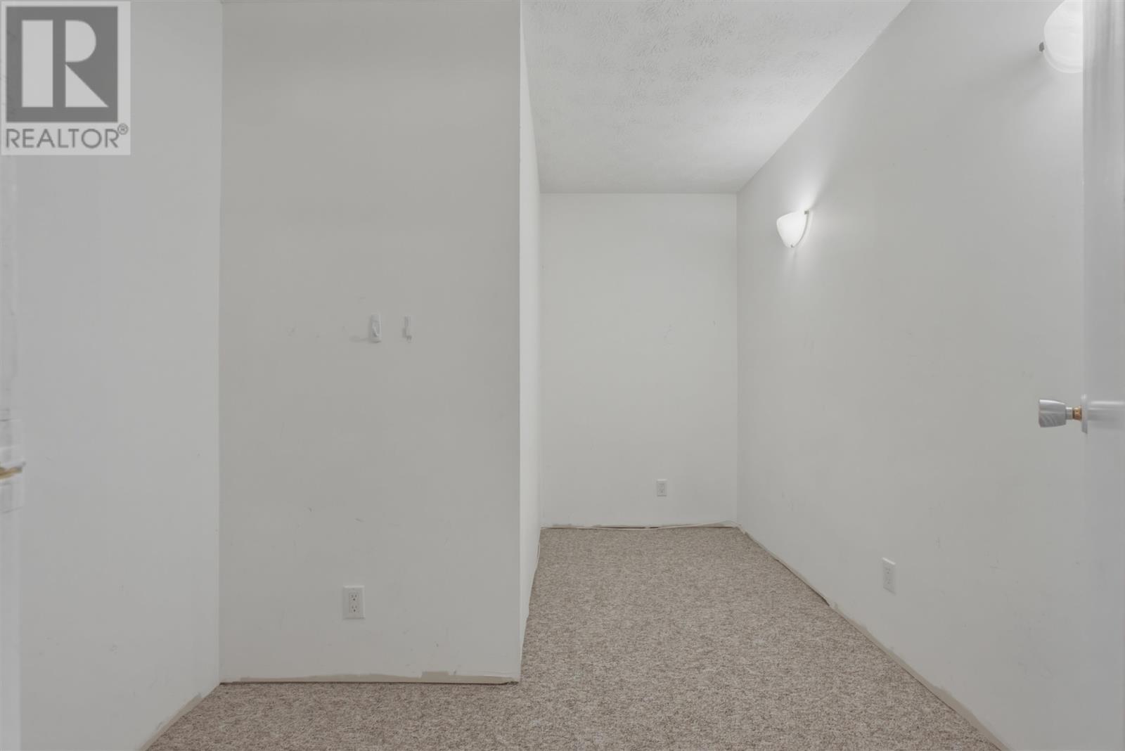 9 Marine DR - 27