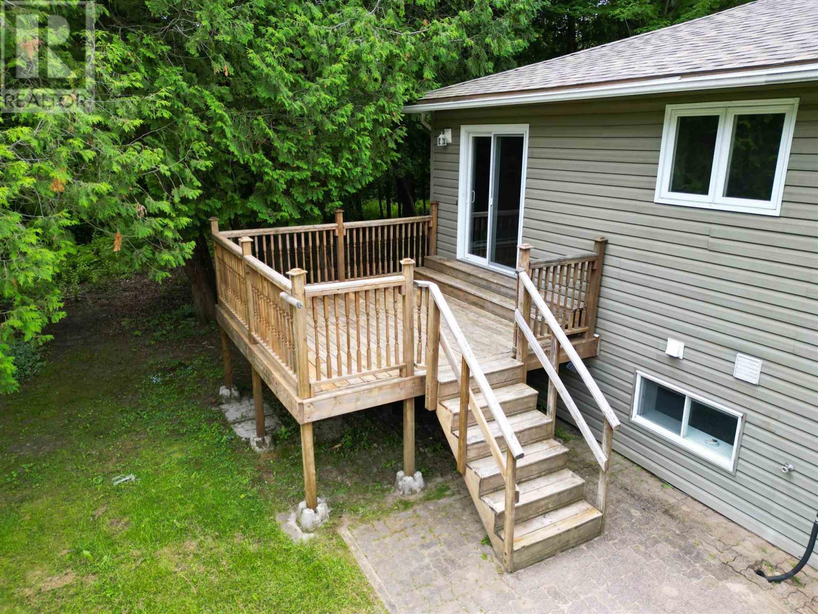 9 Marine DR - 34