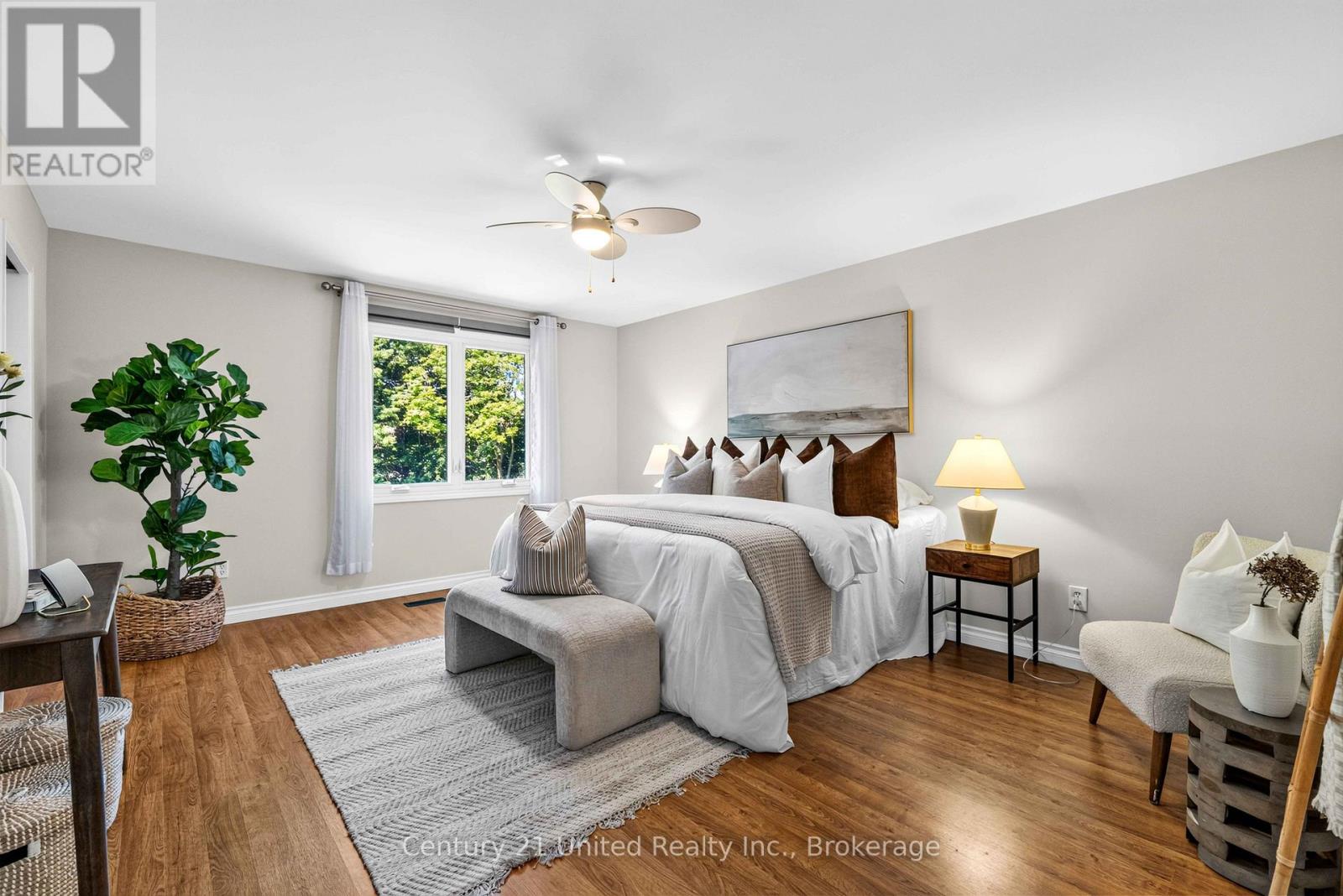 518 REYNOLDS STREET - 17