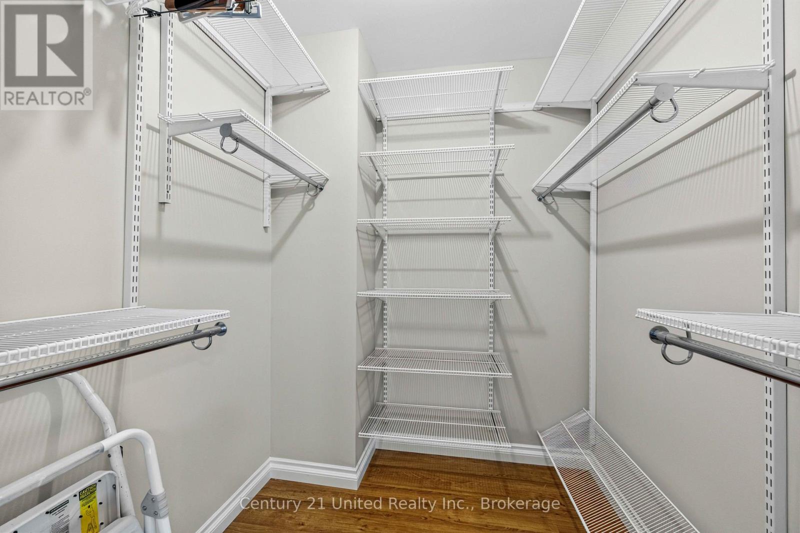 518 REYNOLDS STREET - 20