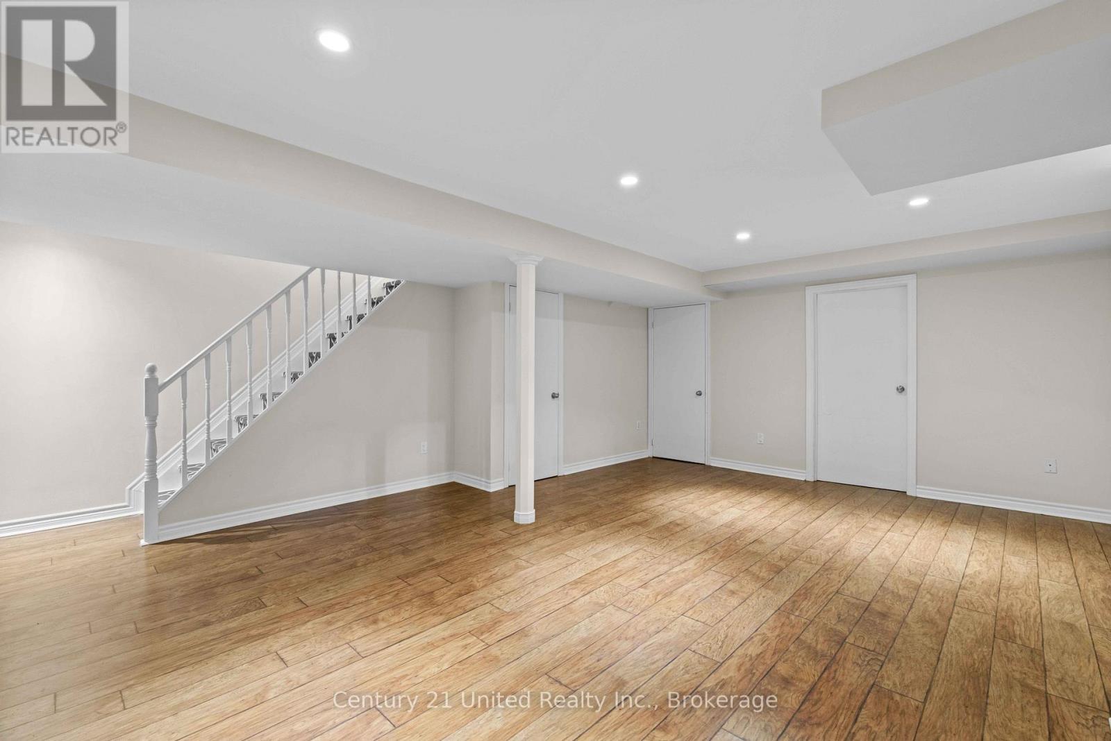 518 REYNOLDS STREET - 27