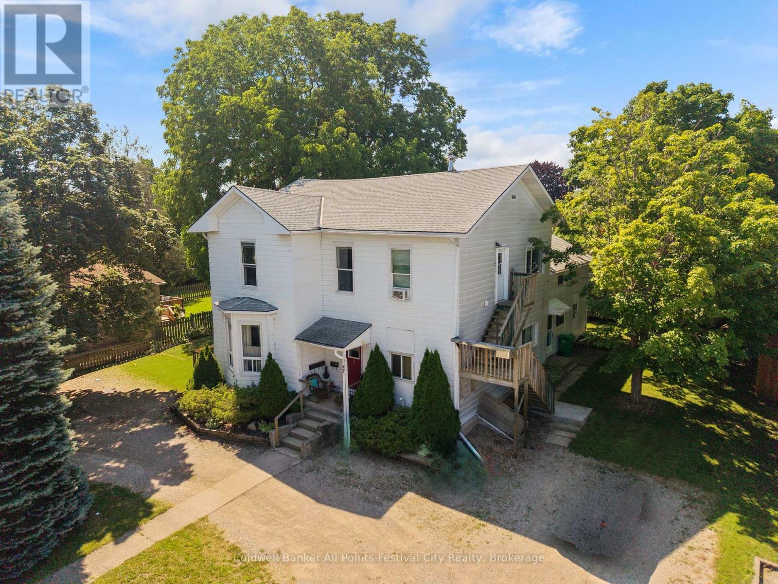 47 ELGIN AVENUE W - 17