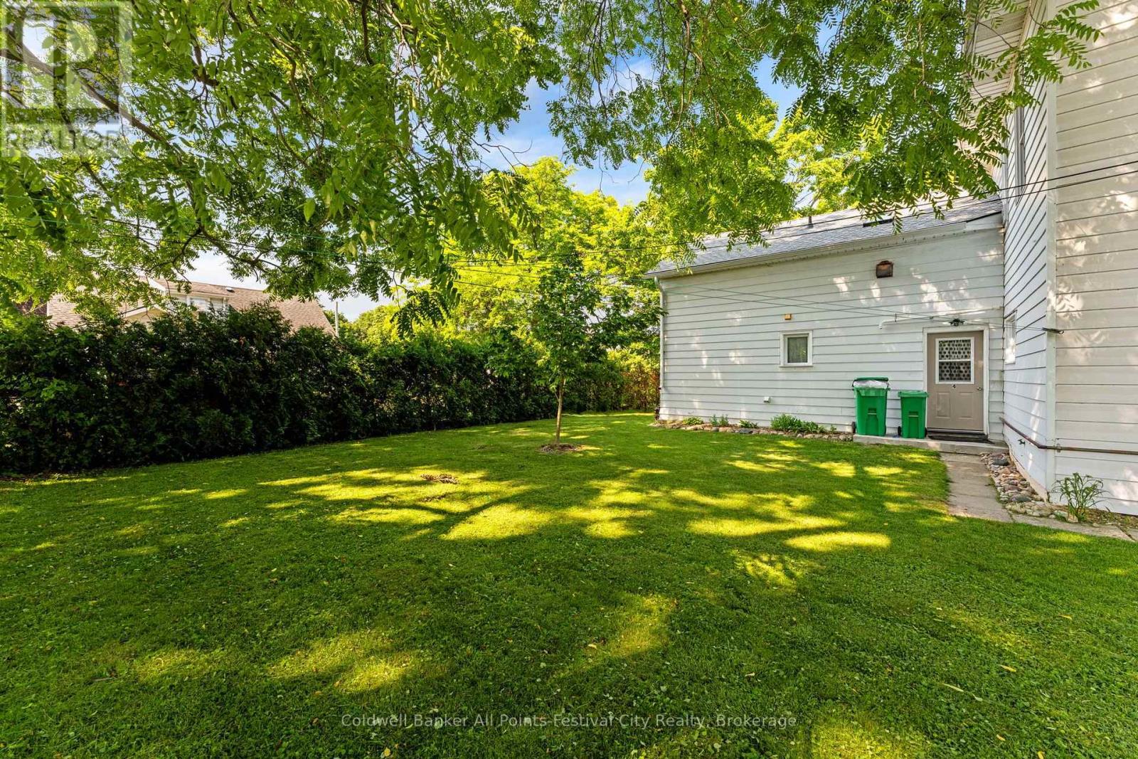 47 ELGIN AVENUE W - 6