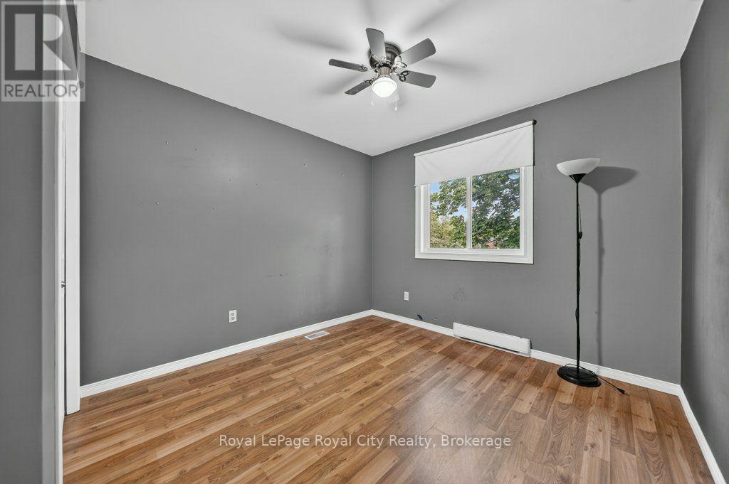 18 SPRINGDALE BOULEVARD - Image 22
