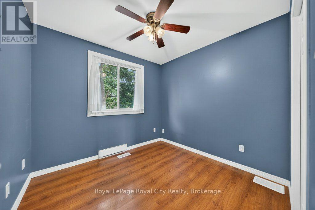 18 SPRINGDALE BOULEVARD - Image 24