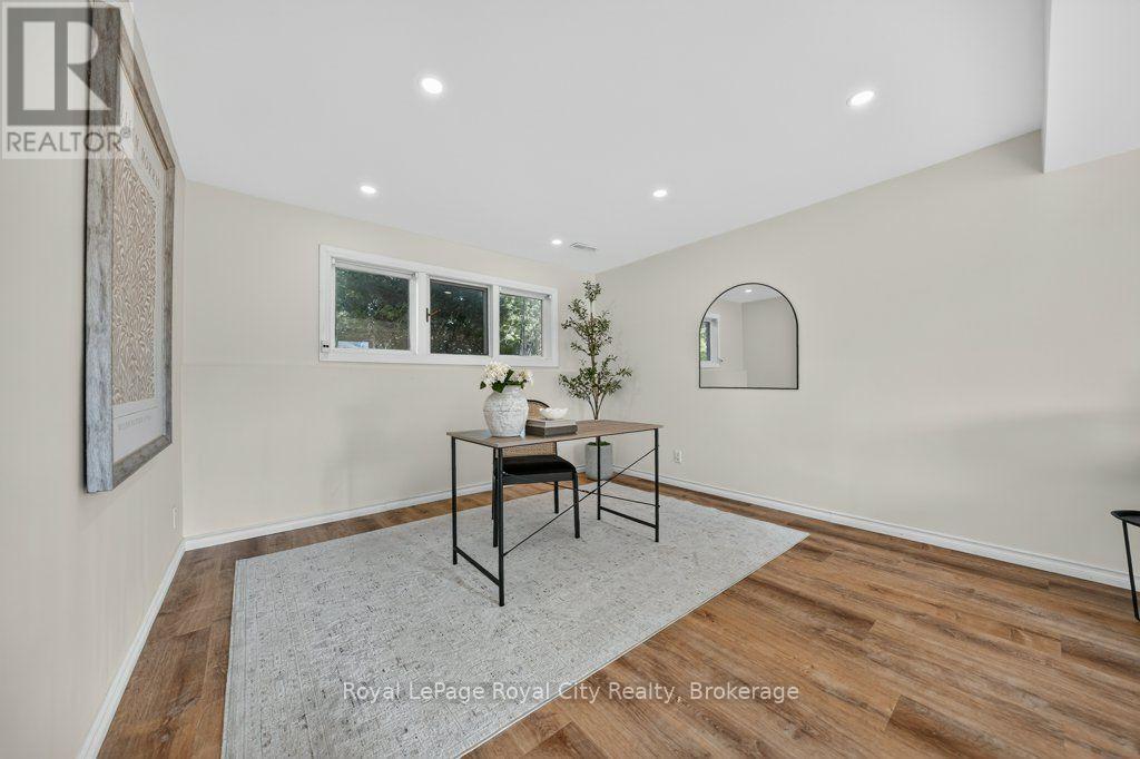 18 SPRINGDALE BOULEVARD - Image 28