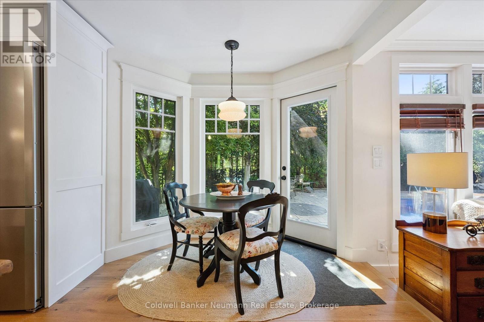 35 MONTICELLO CRESCENT - 13