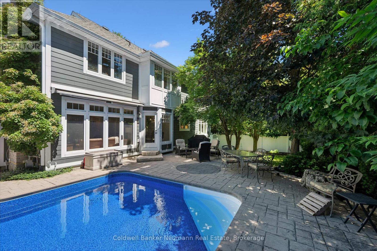 35 MONTICELLO CRESCENT - 37