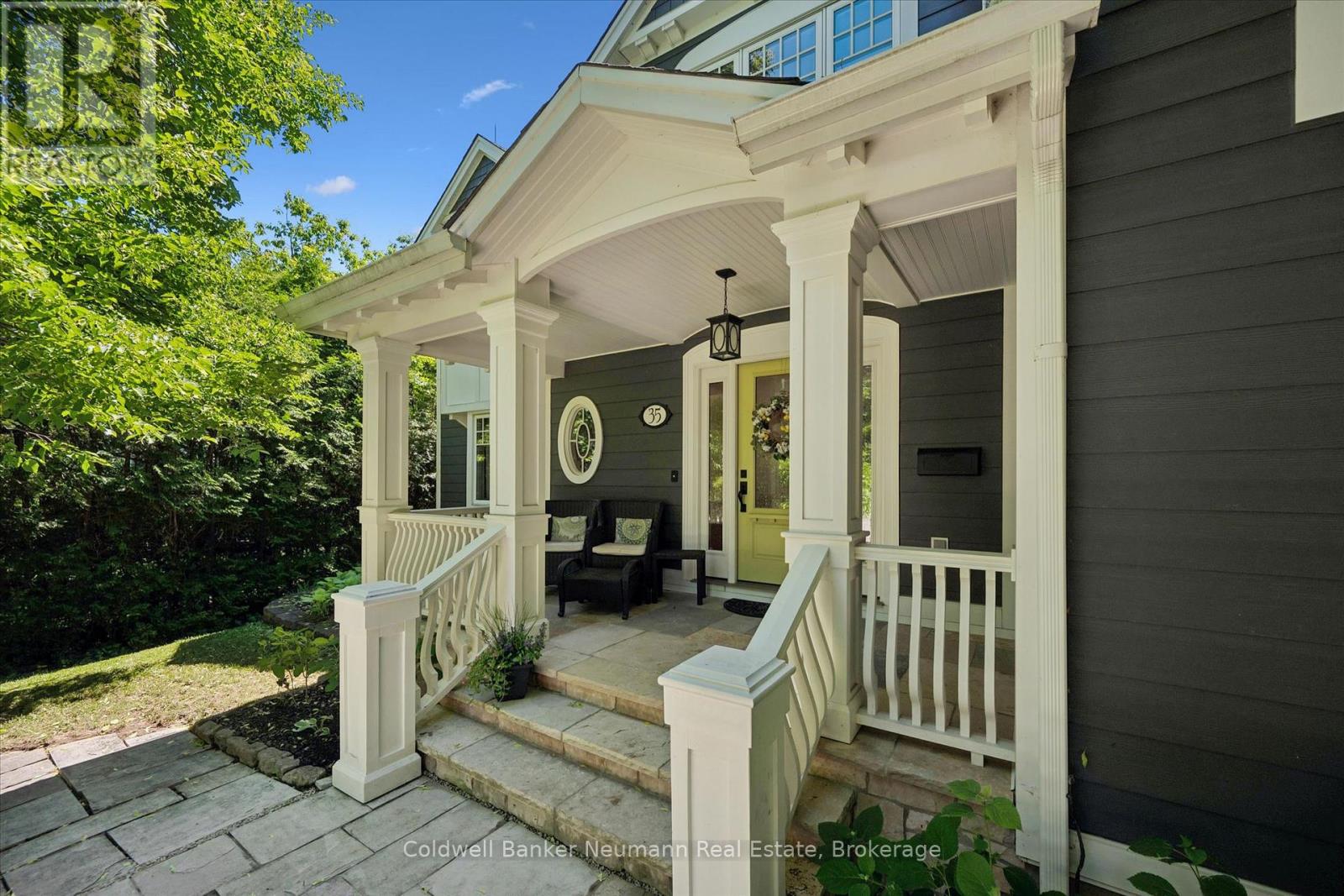 35 MONTICELLO CRESCENT - 45