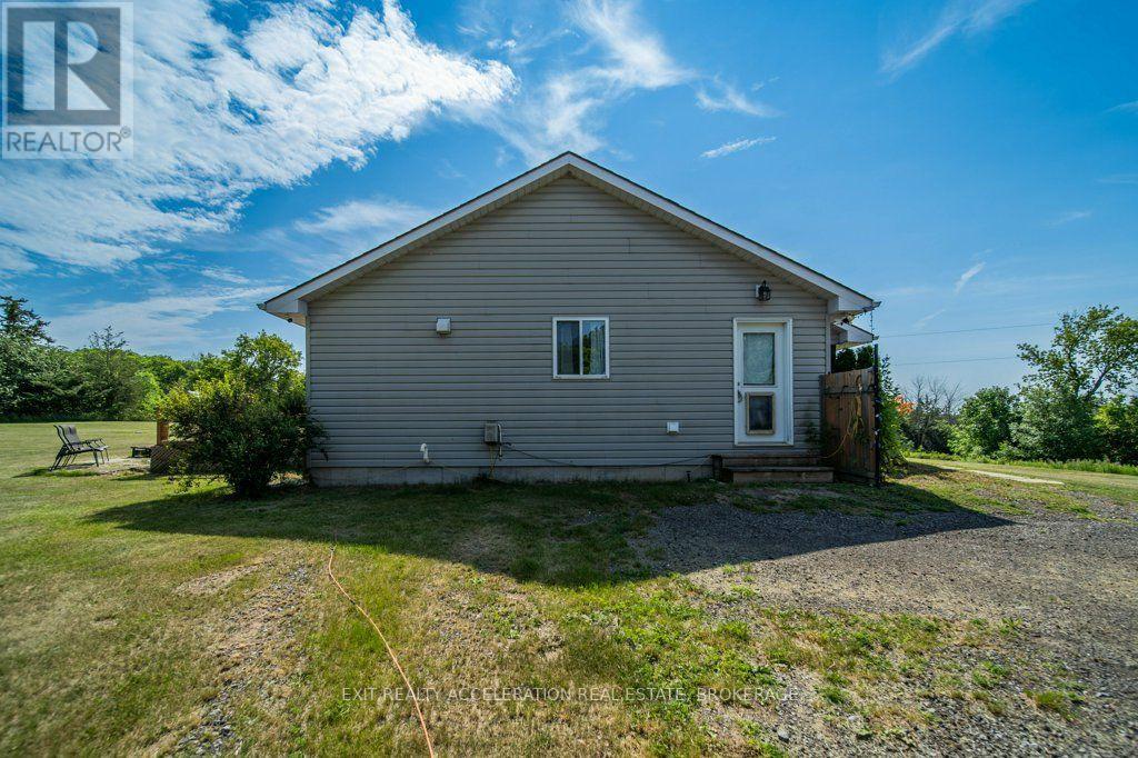 4463 BLESSINGTON ROAD - 38
