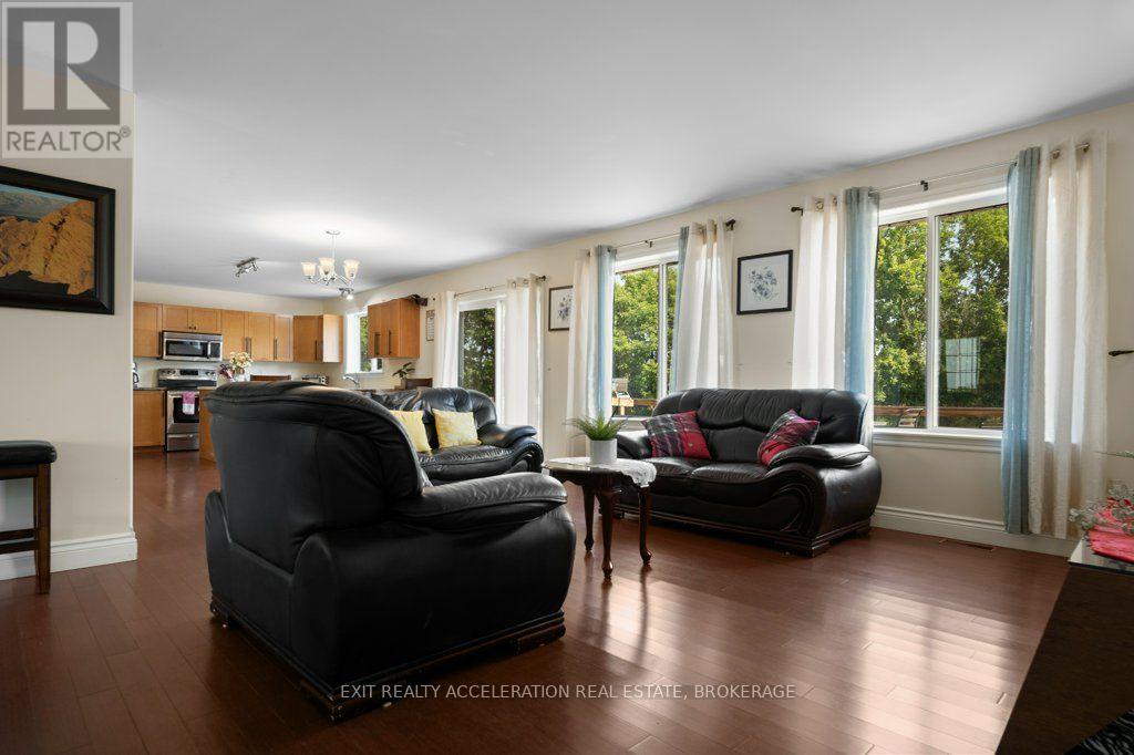 4463 BLESSINGTON ROAD - 9