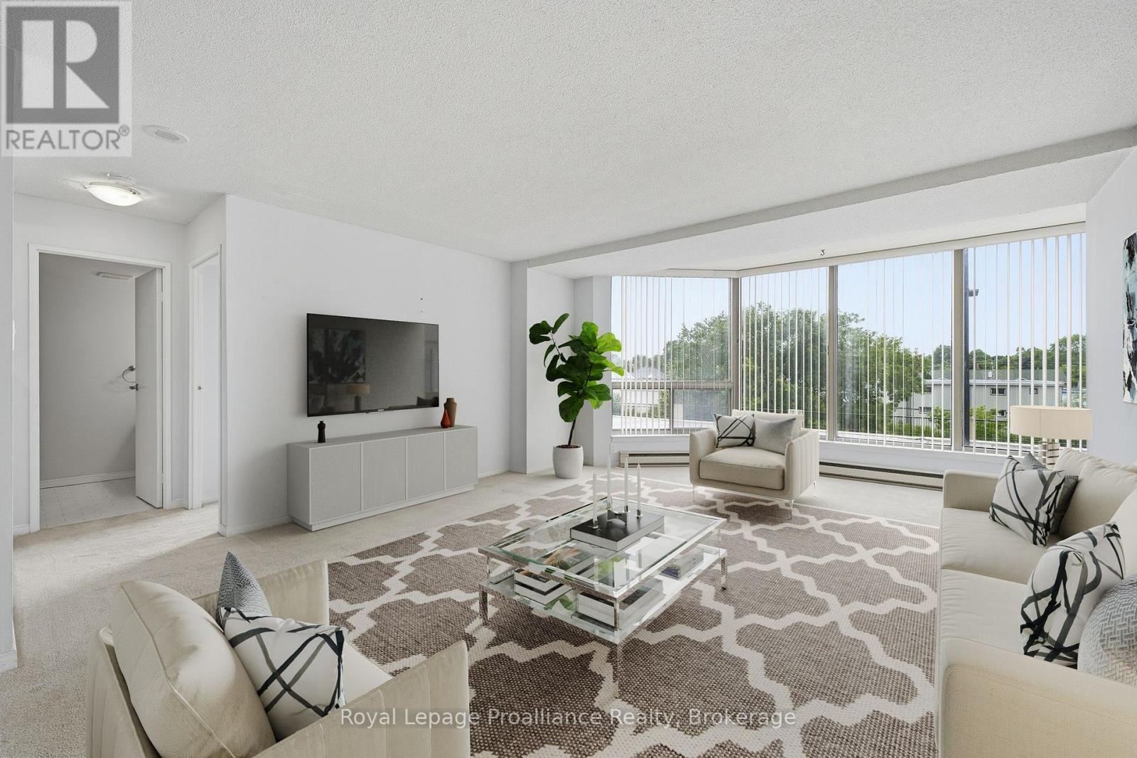 #302 344 FRONT STREET - 14