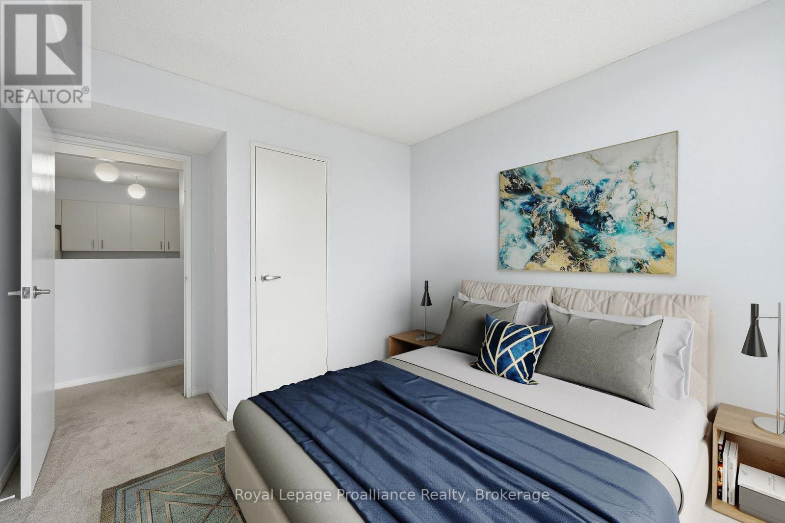 #302 344 FRONT STREET - 28