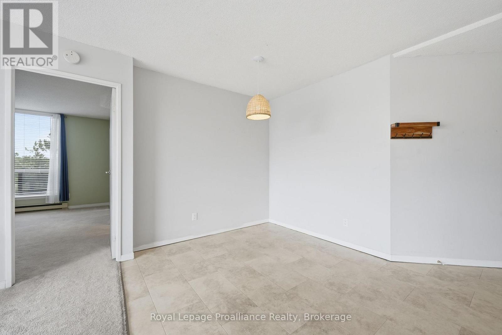 #302 344 FRONT STREET - 9