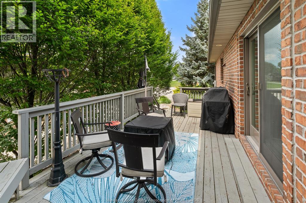 501 LAKE DRIVE - Image 35