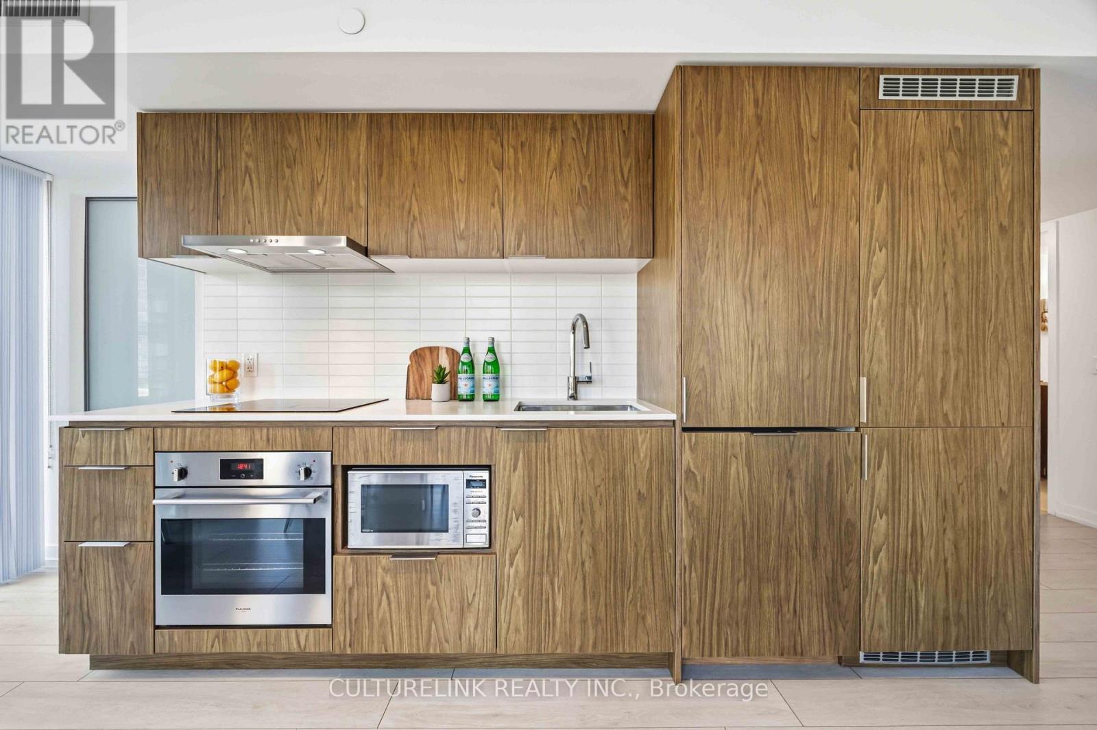 #1611 60 SHUTER STREET - Image 8