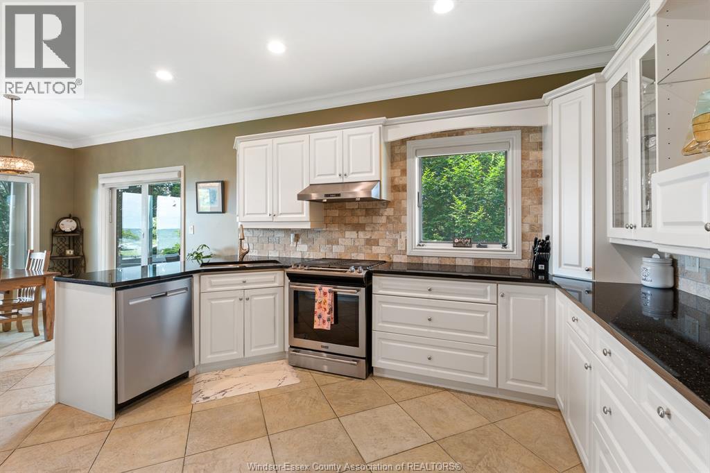501 LAKE DRIVE - Image 16