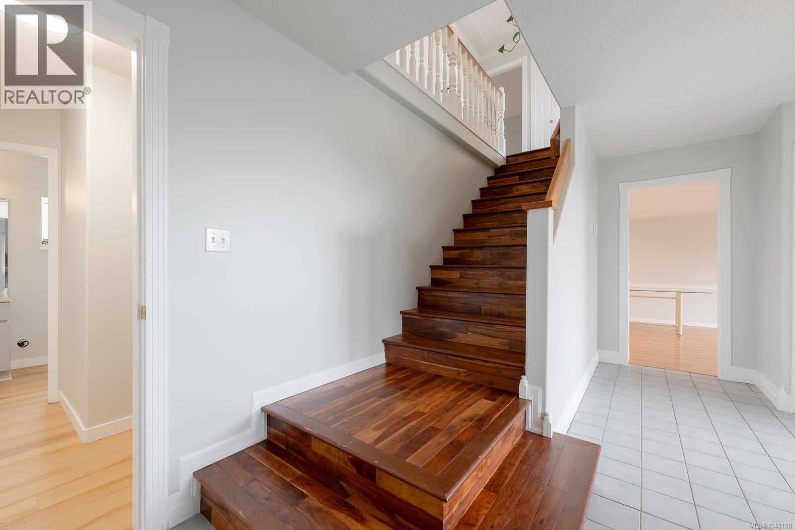 114 Nona Pl - 7
