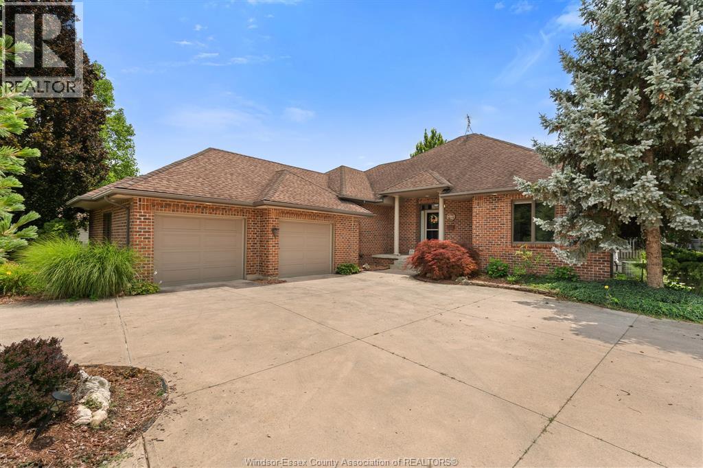 501 LAKE DRIVE - Image 42