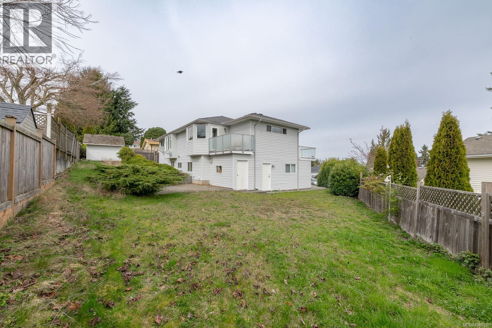114 Nona Pl - 48