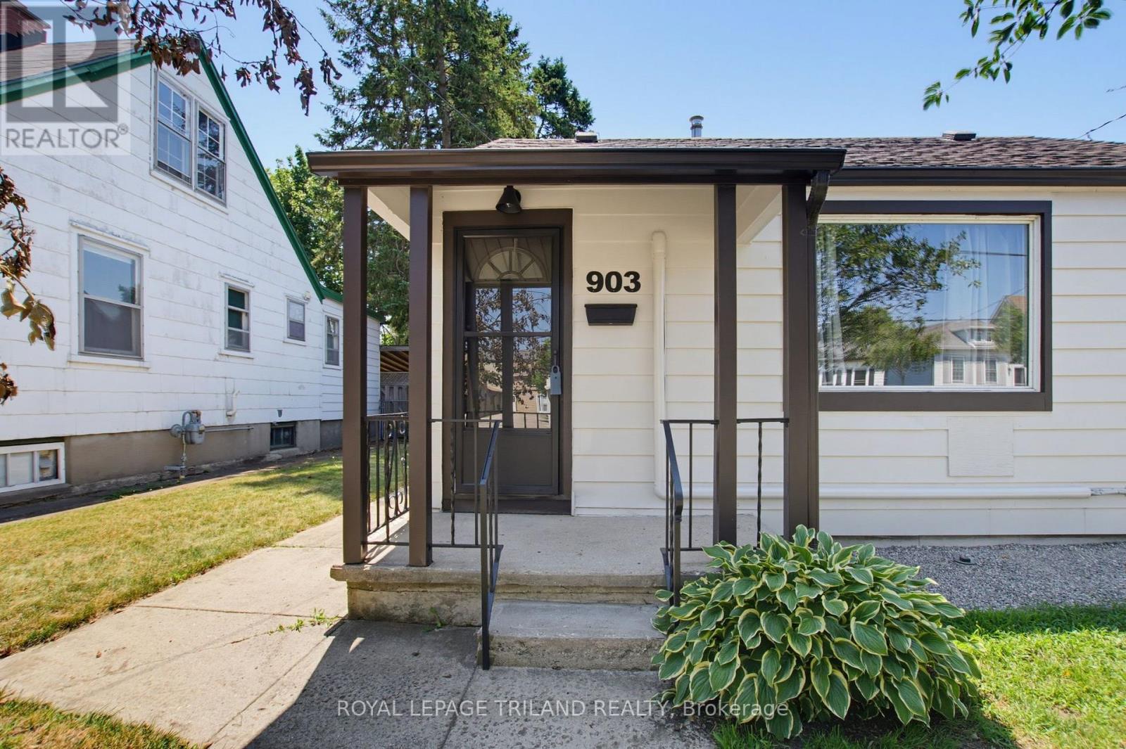 903 TRAFALGAR STREET N - Image 4