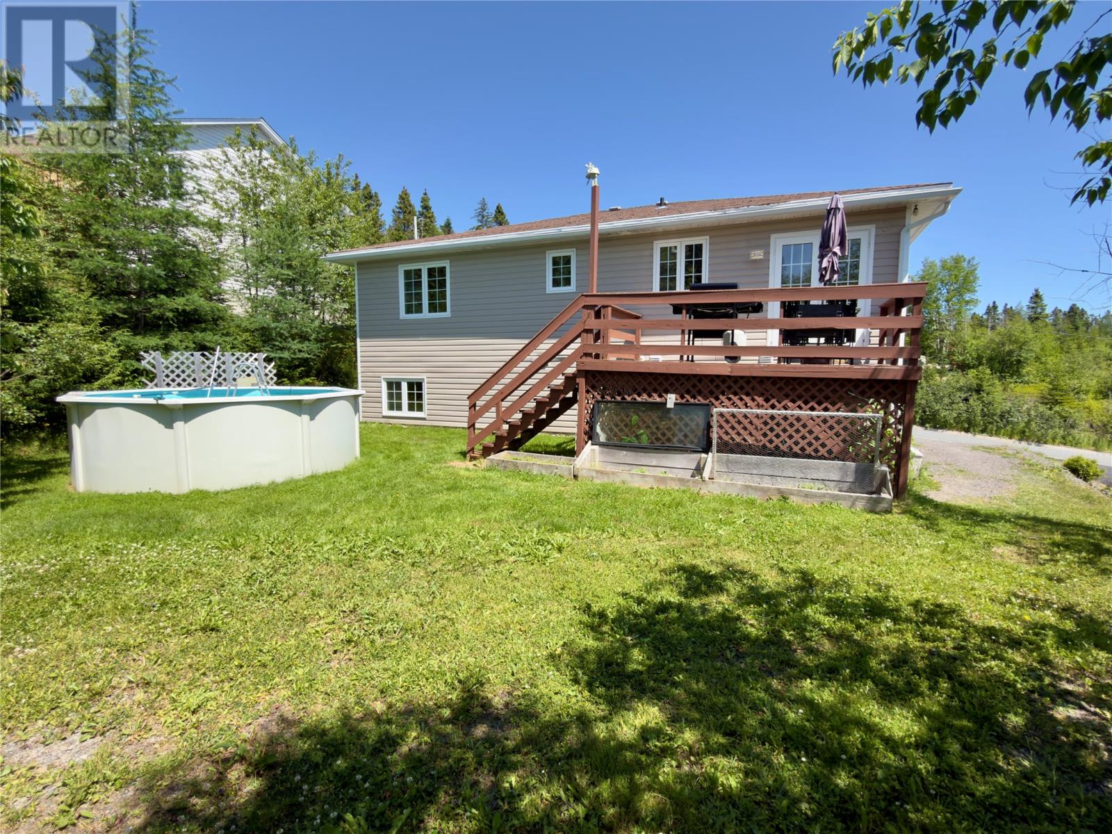 29 ADAMS Place - 33