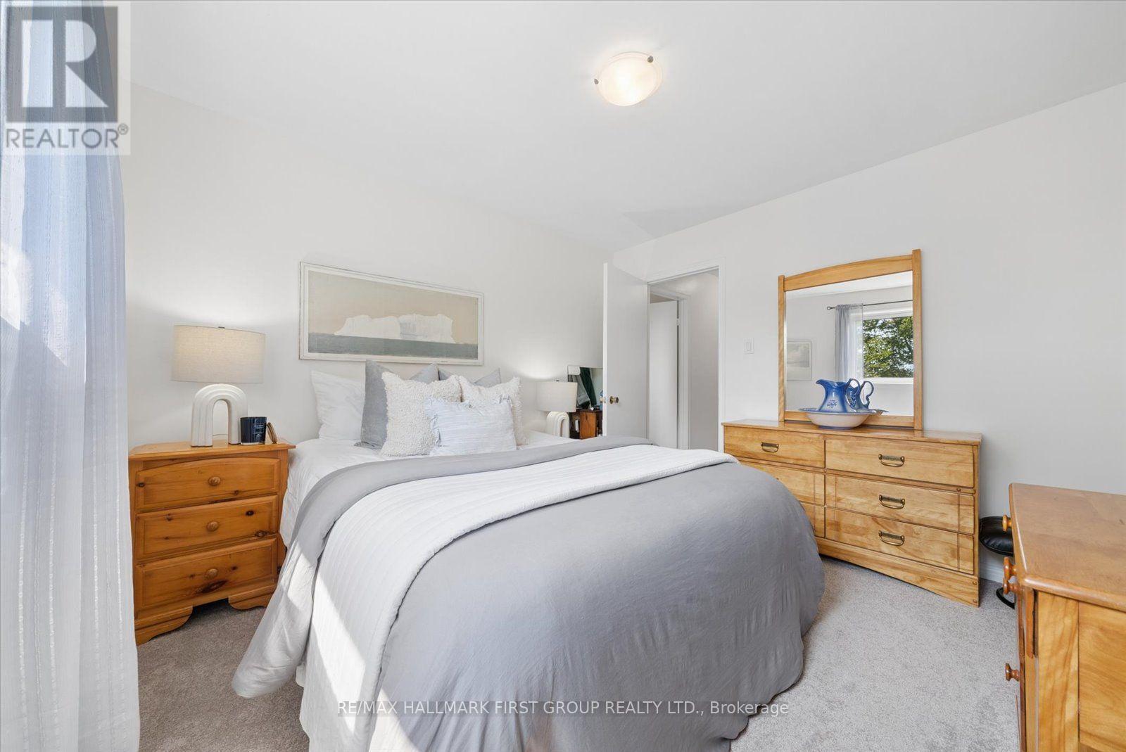 648 CREEKVIEW CIRCLE - 12