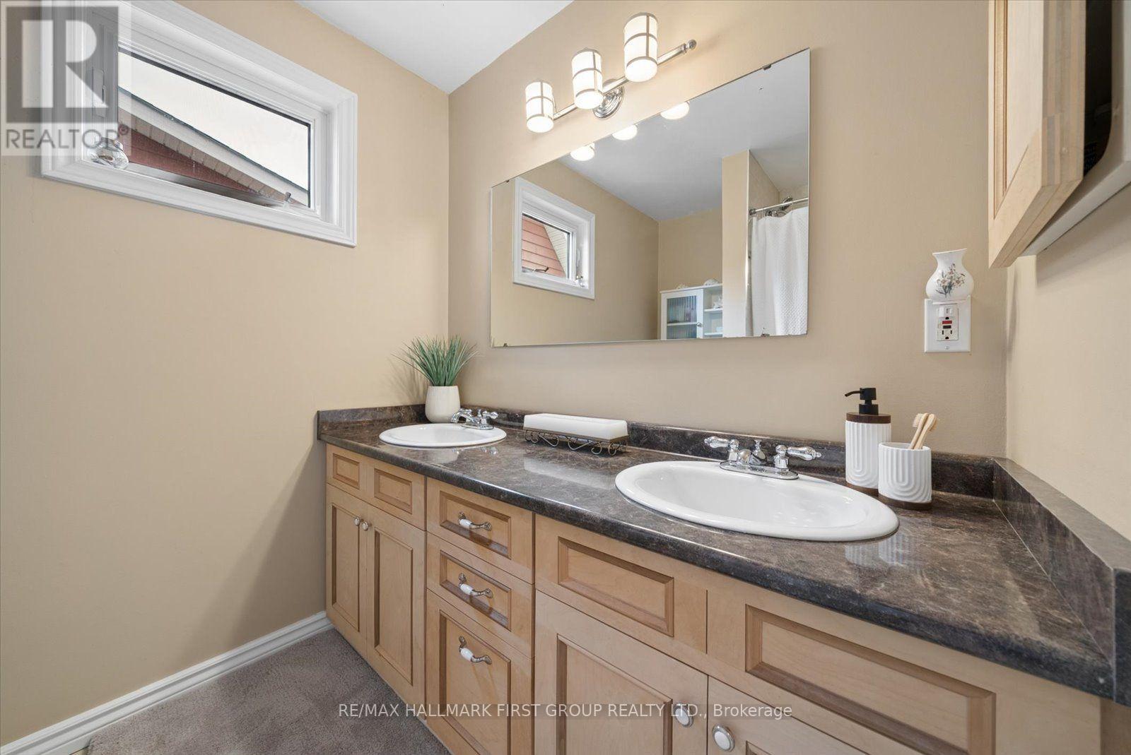 648 CREEKVIEW CIRCLE - 13