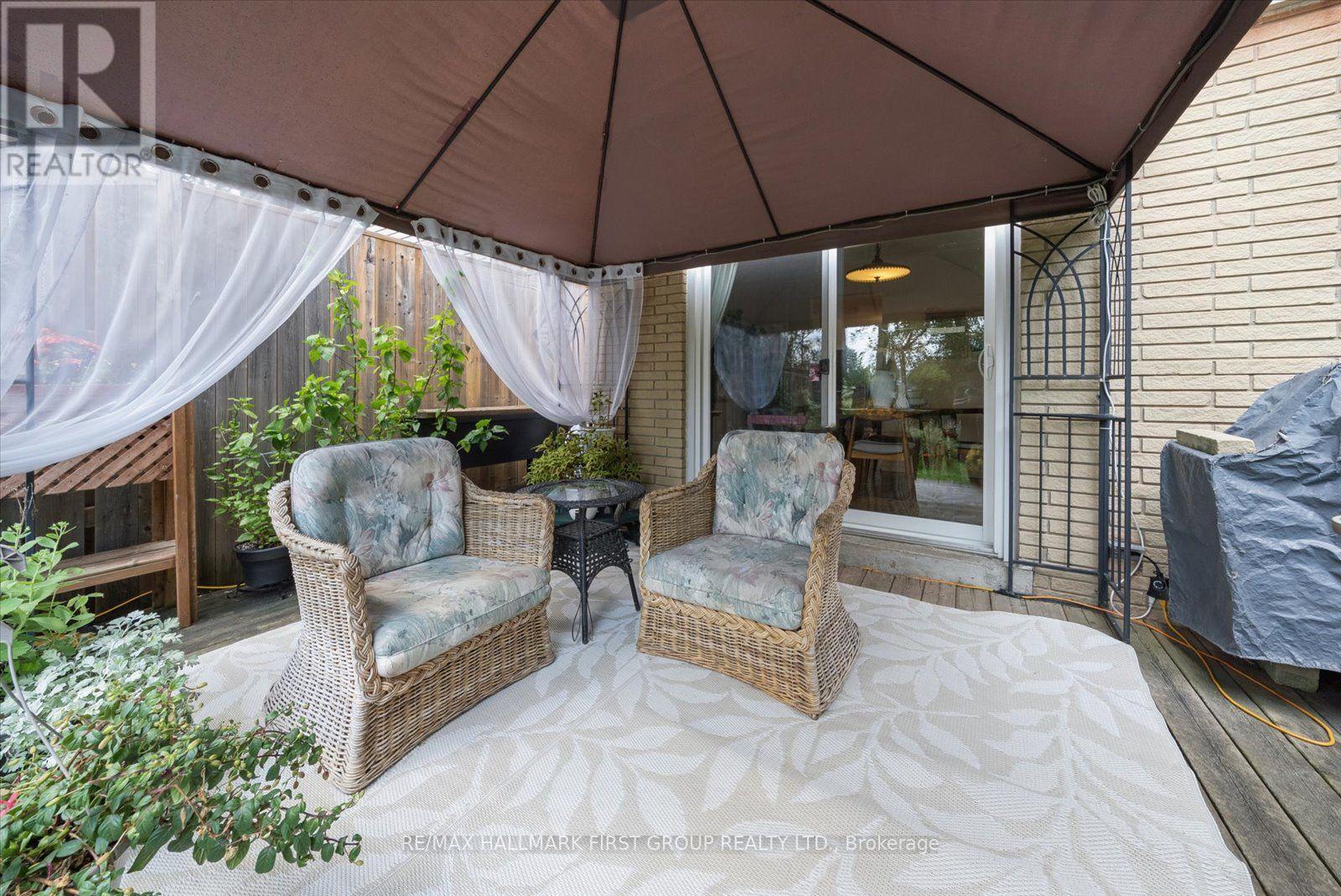 648 CREEKVIEW CIRCLE - 17