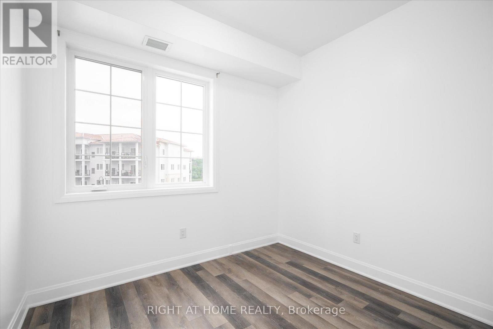 #321 50 LAKEBREEZE DRIVE - Image 15