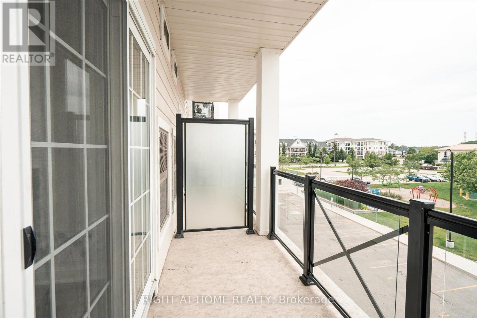 #321 50 LAKEBREEZE DRIVE - Image 18