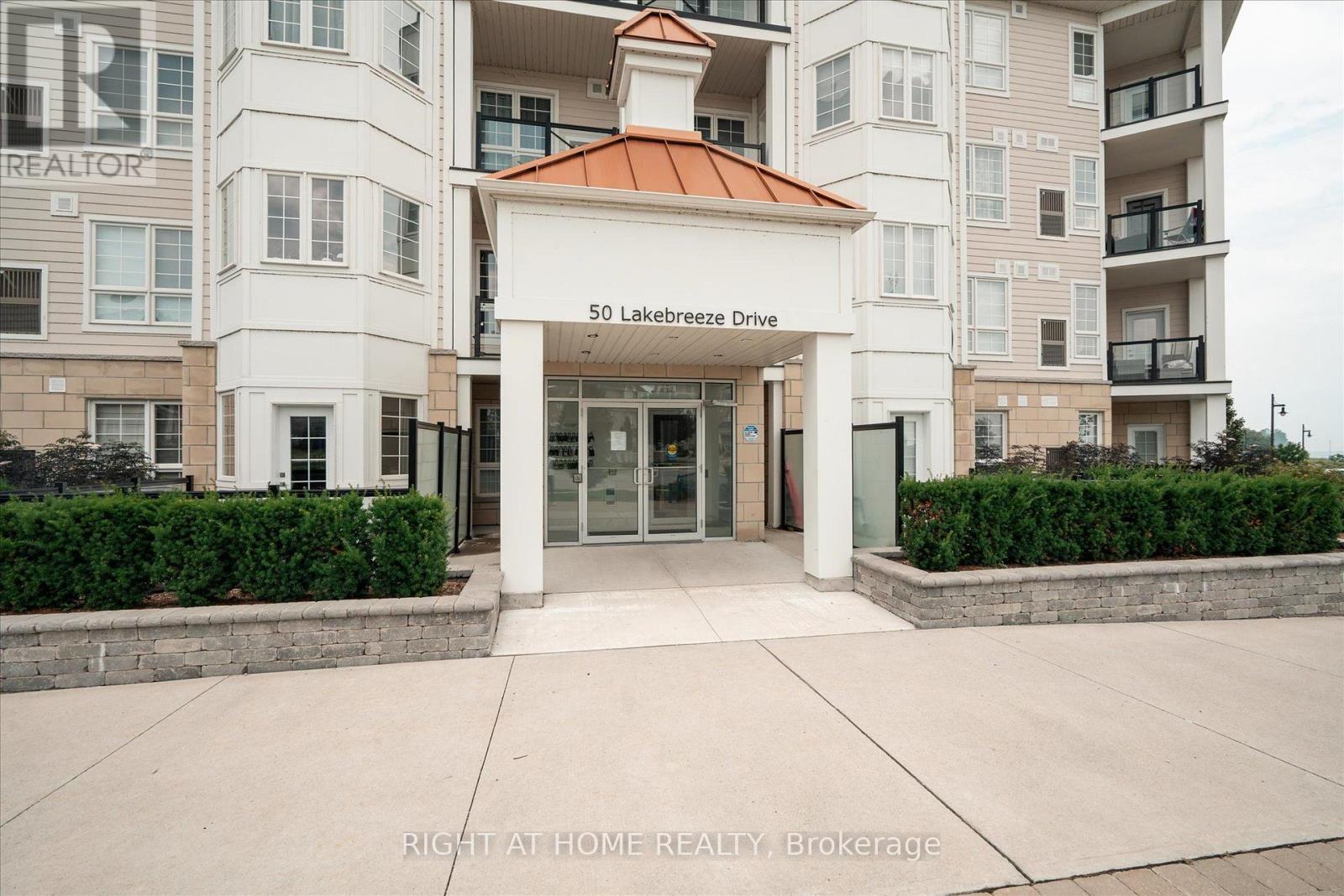 #321 50 LAKEBREEZE DRIVE - 2