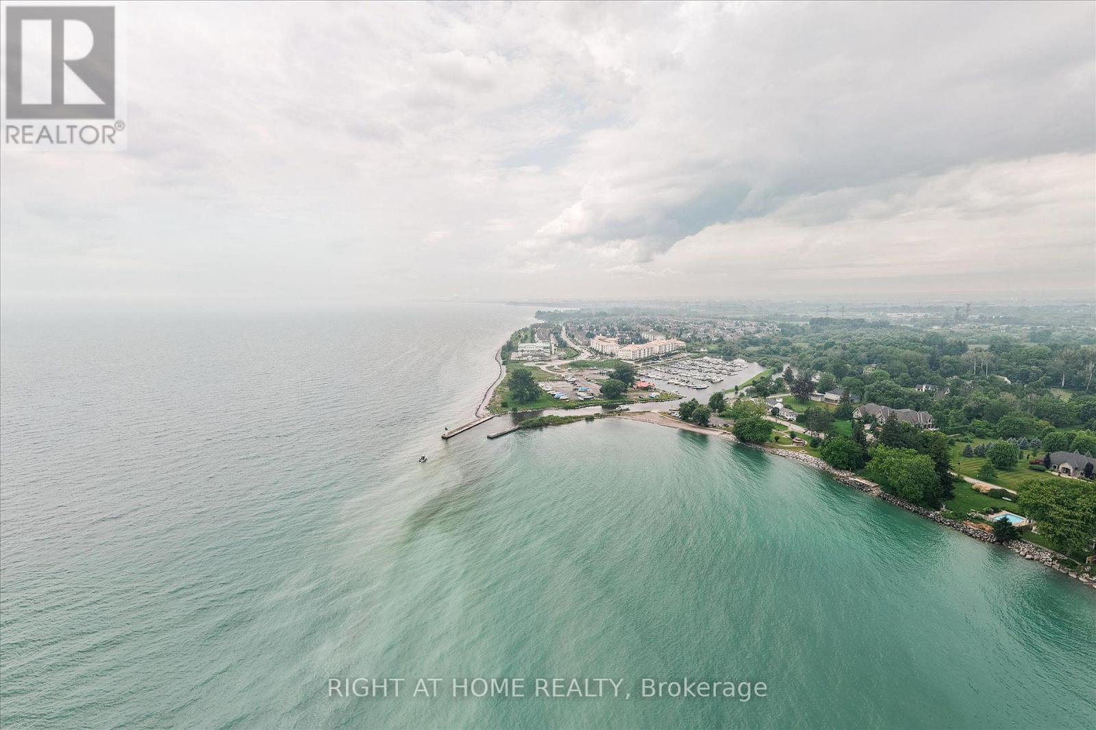 #321 50 LAKEBREEZE DRIVE - Image 21