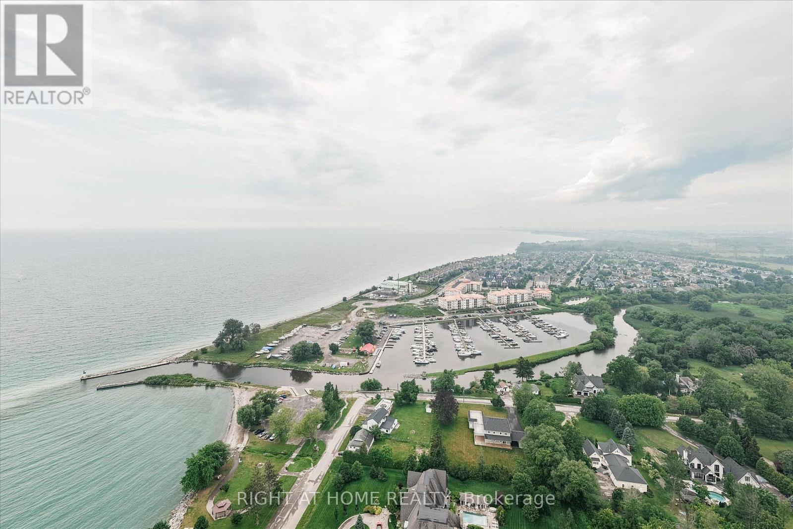 #321 50 LAKEBREEZE DRIVE - Image 24