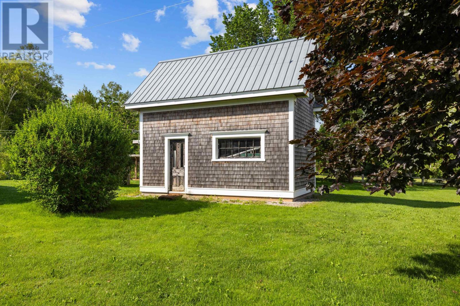 35 Richard Douglas Drive - Image 48