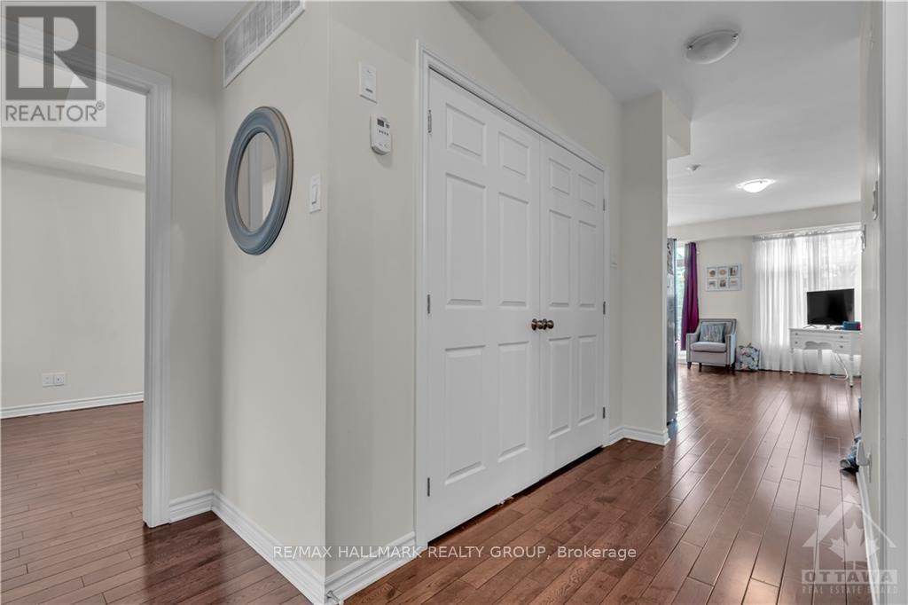 C – 326 EVEREST PRIVATE, Ottawa. Luxury613. By Peter Sagos - Image 10