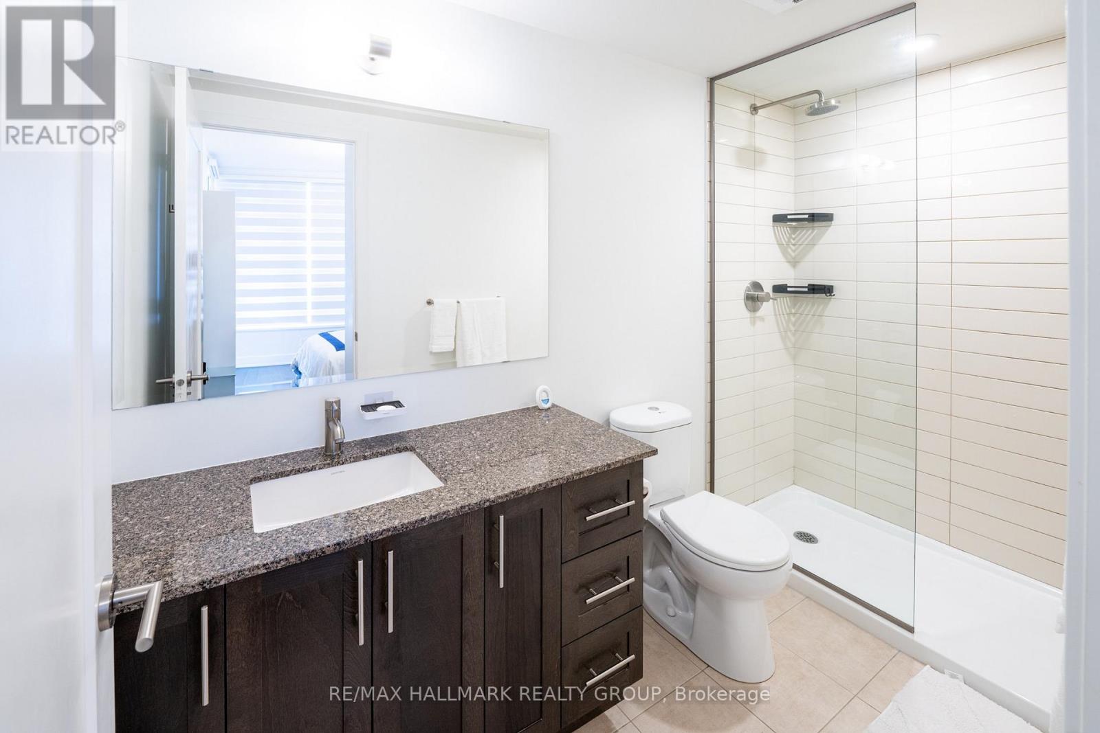 #1401 485 RICHMOND ROAD - 12
