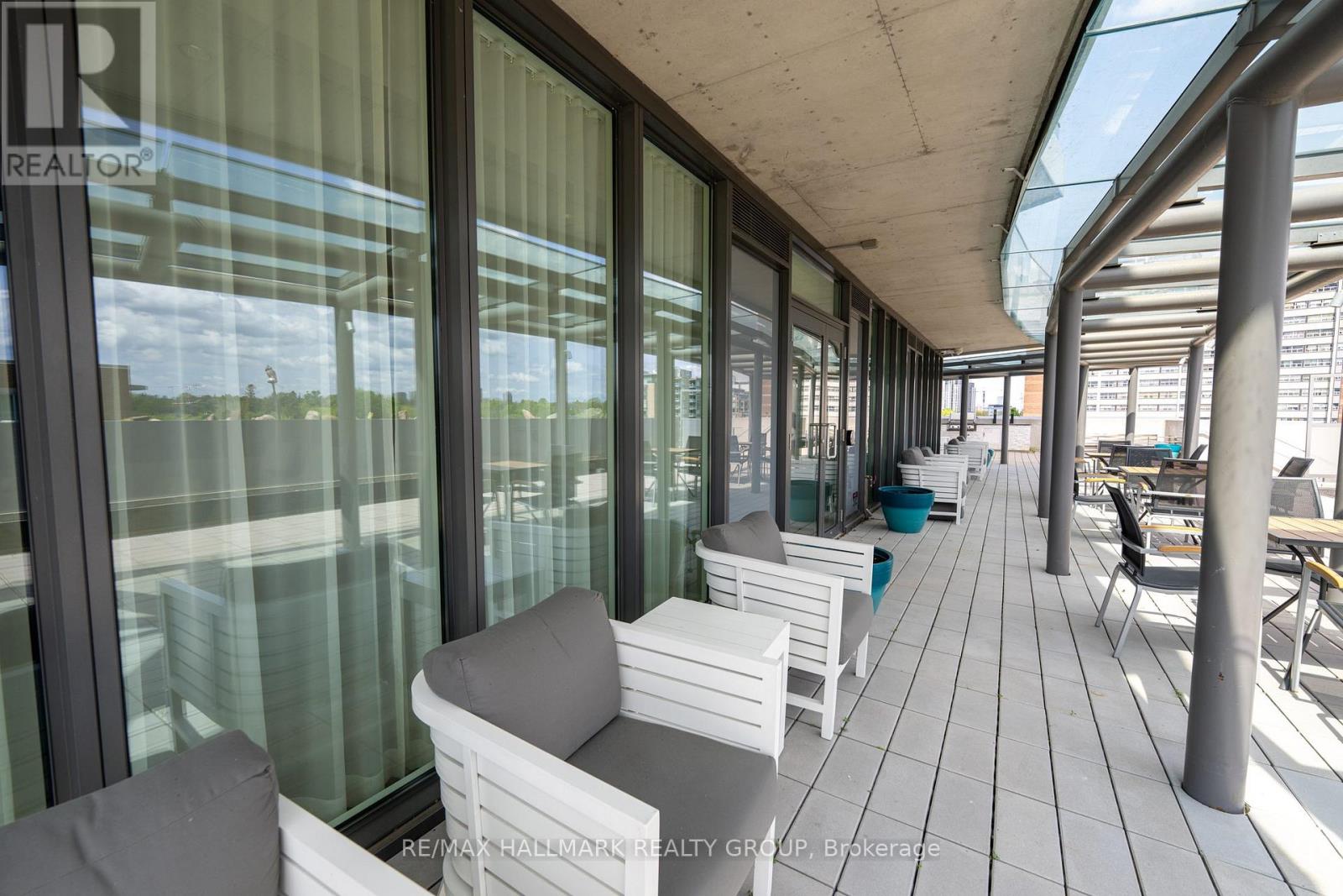 #1401 485 RICHMOND ROAD - 23