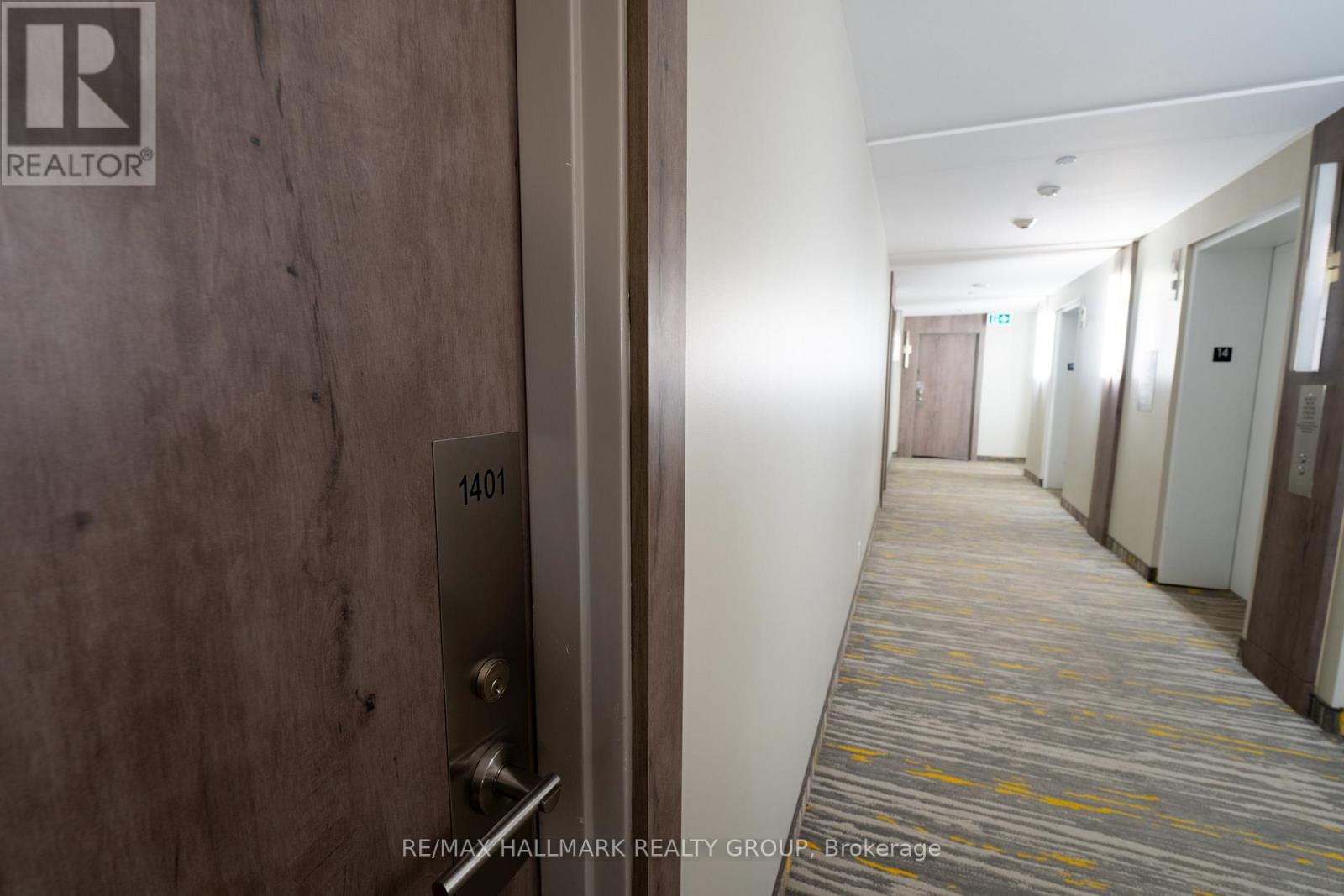 #1401 485 RICHMOND ROAD - 4