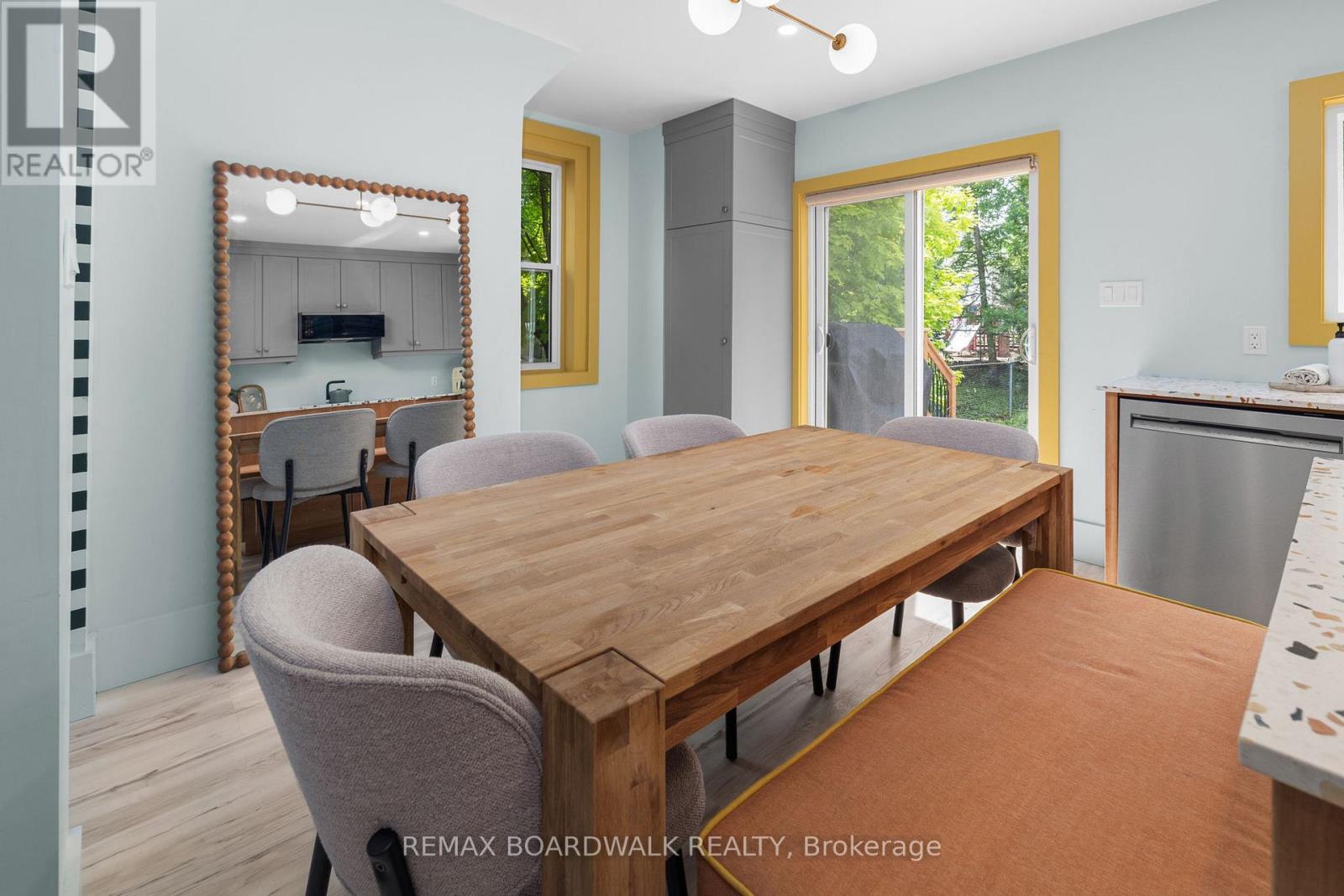 8 GRANT STREET - 6