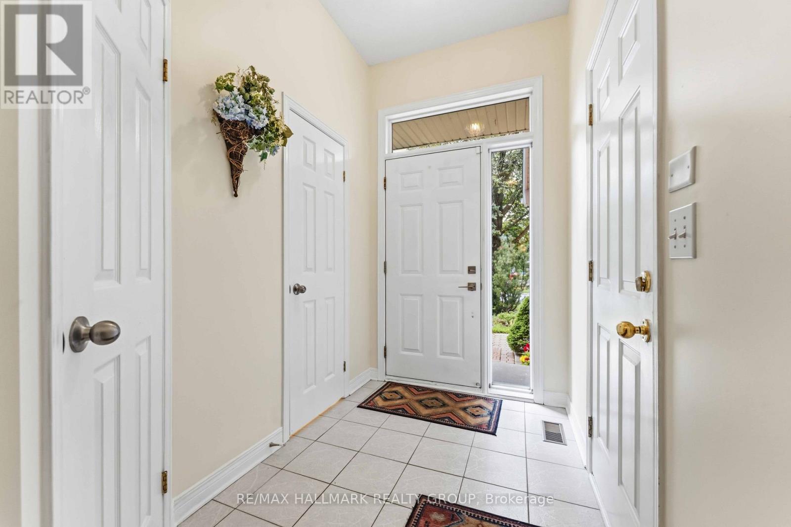 28 SONATA PLACE - 3