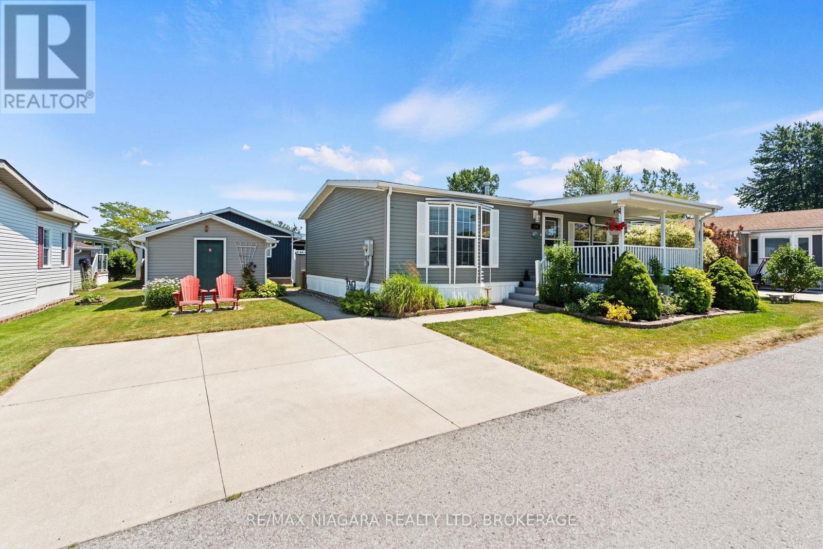 #195 3033 TOWNLINE ROAD - 2