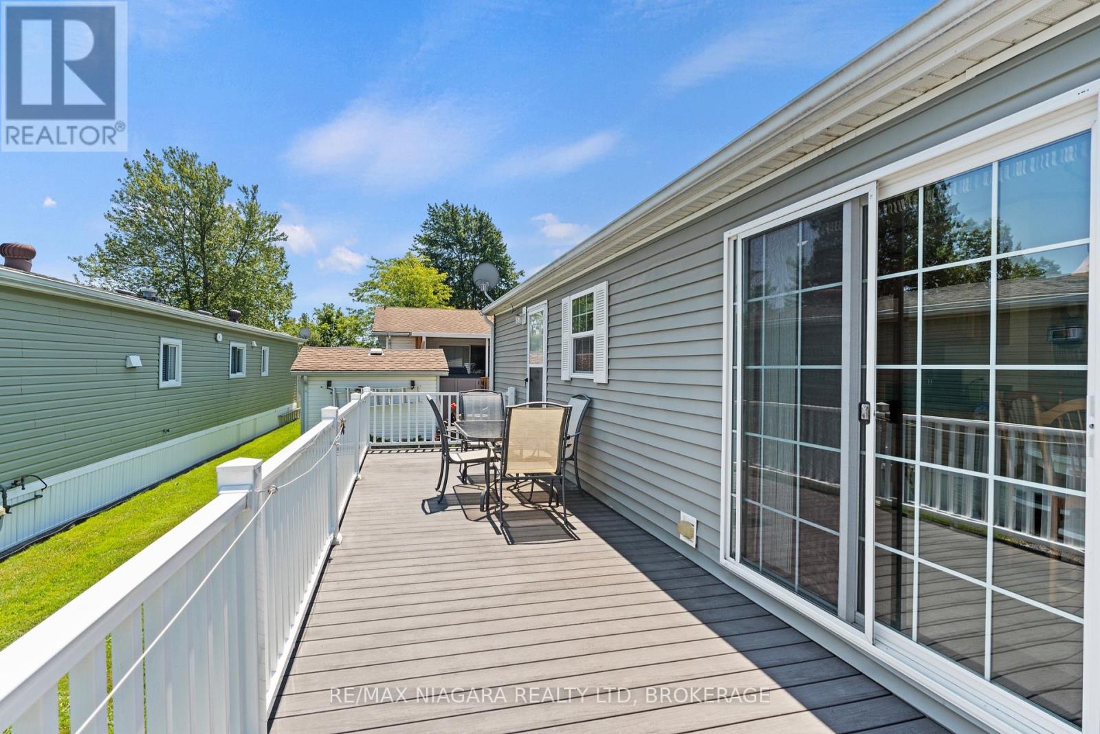 #195 3033 TOWNLINE ROAD - 25