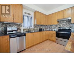 Family room - 48 Cannery Drive, Niagara On The Lake, ON L0S1P0 Photo 8