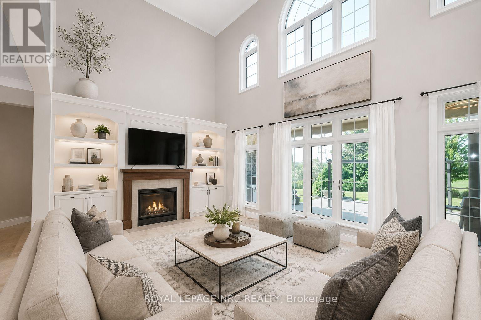 7995 CATHEDRAL DRIVE - Image 12